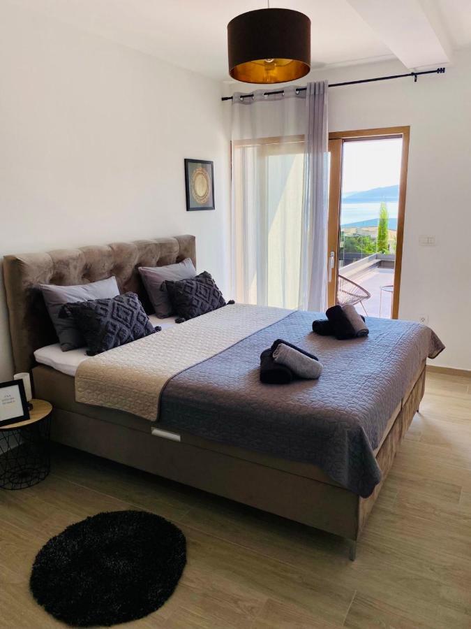 Sea View Deluxe Apartment Rijeka Buitenkant foto